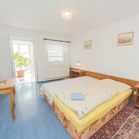 בית הארחה U Kostela